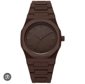 Minimalist Design Quartz Watch